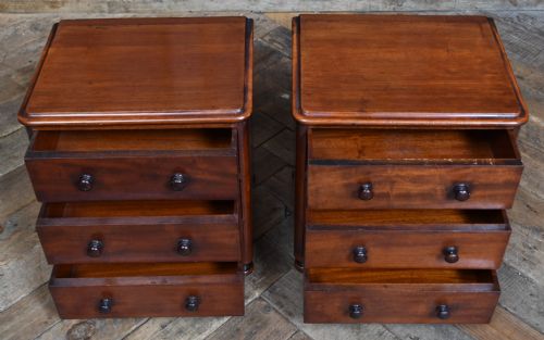 PAIR OF MINIATURE CHEST OF DRAWERS - ADDITIONAL PHOTO 4