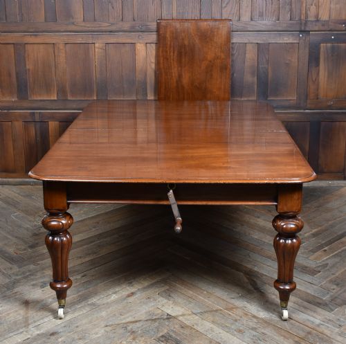 VICTORIAN MAHOGANY WINDOUT TABLE - ADDITIONAL PHOTO 4