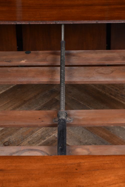 VICTORIAN MAHOGANY WINDOUT TABLE - ADDITIONAL PHOTO 9