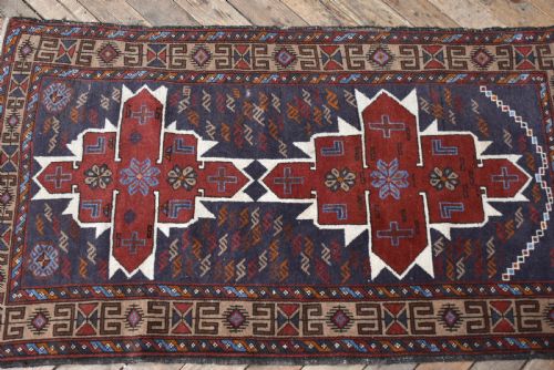 VINTAGE ORIENTAL RUG - ADDITIONAL PHOTO 3