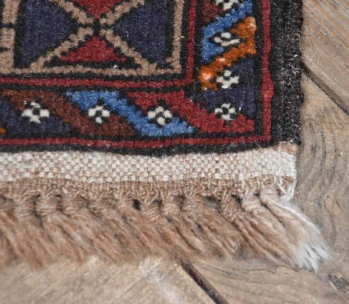 VINTAGE ORIENTAL RUG - ADDITIONAL PHOTO 5