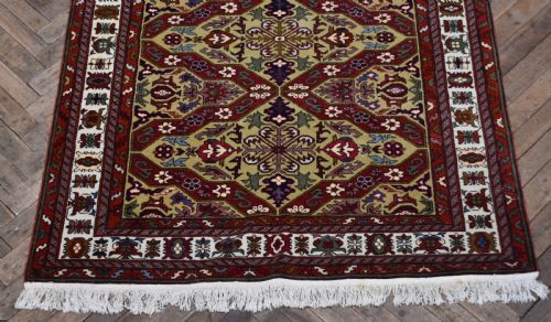 VINTAGE MACHINE WOVEN RUG - ADDITIONAL PHOTO 4