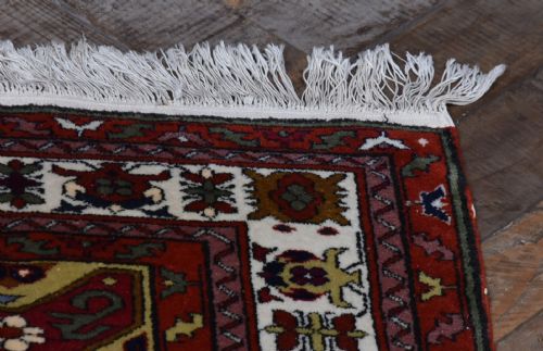 VINTAGE MACHINE WOVEN RUG - ADDITIONAL PHOTO 8