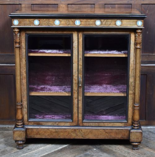 VICTORIAN WALNUT DISPLAY CABINET - ADDITIONAL PHOTO 1