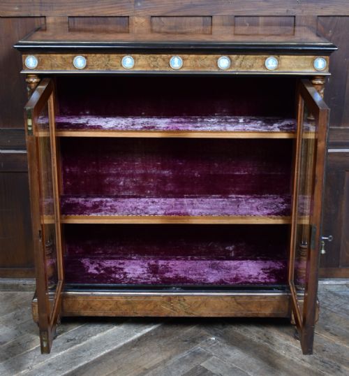 VICTORIAN WALNUT DISPLAY CABINET - ADDITIONAL PHOTO 14