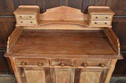 SCOTTISH VICTORIAN PINE KITCHEN DRESSER - ADDITIONAL PHOTO 5