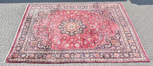 persian rug - CATEGORY: ANTIQUE RUGS - DATED 1920