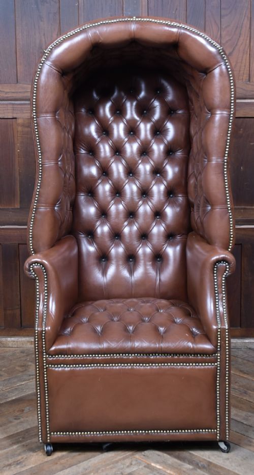 CHESTERFIELD PORTER CHAIR - ADDITIONAL PHOTO 1