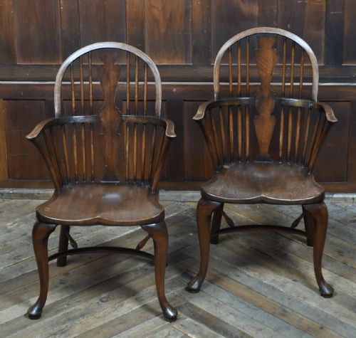 PAIR OF WINDSOR CHAIRS - ADDITIONAL PHOTO 1