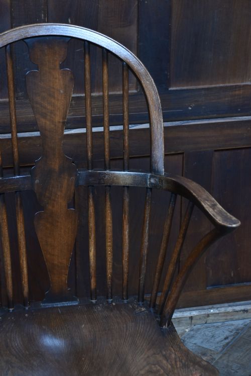 PAIR OF WINDSOR CHAIRS - ADDITIONAL PHOTO 3