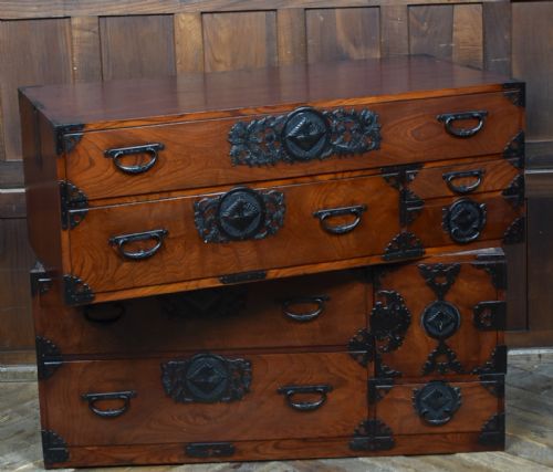JAPANESE CEDAR WOOD TANSU CHEST - ADDITIONAL PHOTO 14