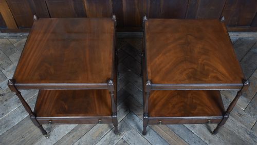 PAIR OF EDWARDIAN MAHOGANY SIDE TABLES - ADDITIONAL PHOTO 3