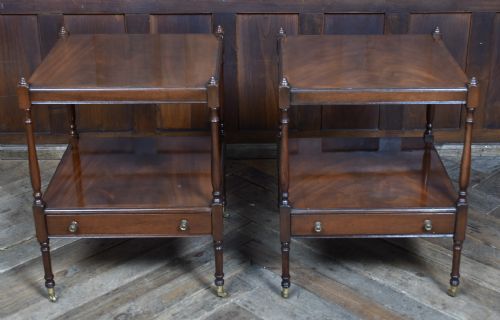 PAIR OF EDWARDIAN MAHOGANY SIDE TABLES - ADDITIONAL PHOTO 5