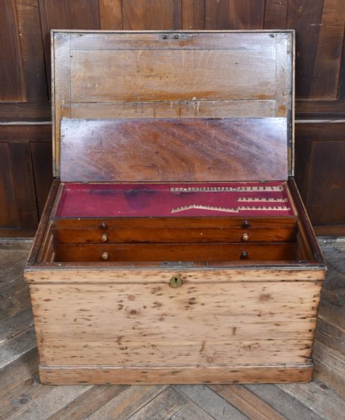 VICTORIAN PINE TOOL CHEST - ADDITIONAL PHOTO 6