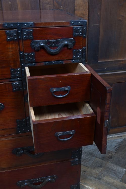 JAPANESE CEDAR TANSU CHEST - ADDITIONAL PHOTO 7