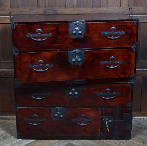 JAPANESE LACQUERED TANSU CHEST - ADDITIONAL PHOTO 14