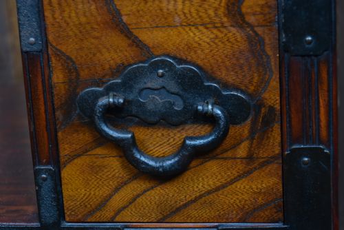 JAPANESE KAIDAN TANSU STEP CHEST - ADDITIONAL PHOTO 5