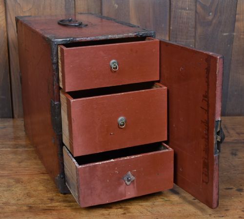 JAPANESE KIRI WOOD STORAGE CABINET - ADDITIONAL PHOTO 3