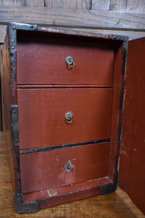 JAPANESE KIRI WOOD STORAGE CABINET - ADDITIONAL PHOTO 4