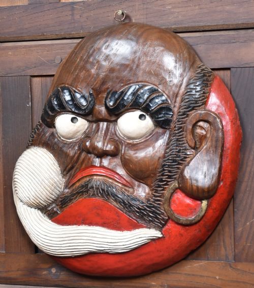 HAND CARVED WOODEN PLAQUE OF DARUMA - ADDITIONAL PHOTO 1