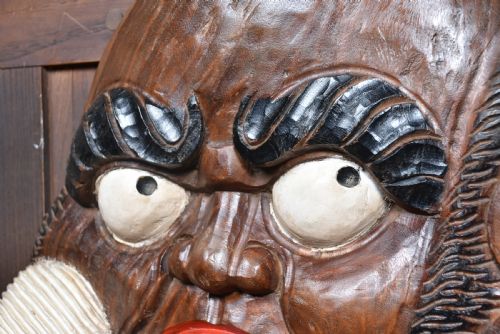 HAND CARVED WOODEN PLAQUE OF DARUMA - ADDITIONAL PHOTO 3