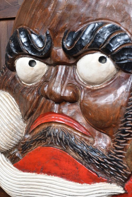 HAND CARVED WOODEN PLAQUE OF DARUMA - ADDITIONAL PHOTO 4