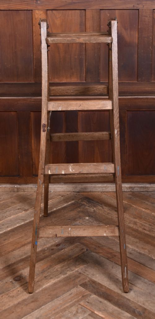 JAPANESE FOLDING STEP LADDER - ADDITIONAL PHOTO 3