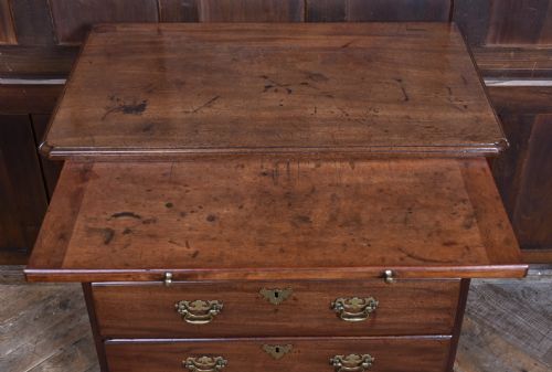 GEORGIAN MAHOGANY BACHELOR'S CHEST - ADDITIONAL PHOTO 7