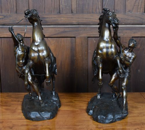 PAIR OF BRONZE MARLY HORSES AFTER GUILLAUME COUSTOU - ADDITIONAL PHOTO 12