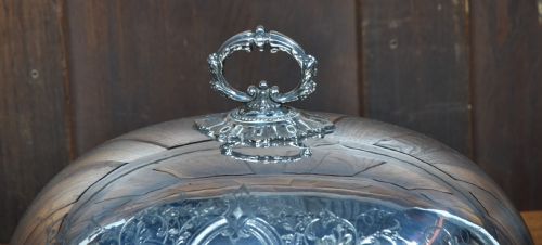 PAIR OF EPNS SILVER PLATE CLOCHES - ADDITIONAL PHOTO 4