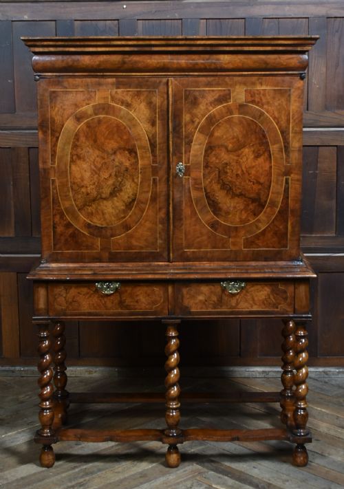 WILLIAM AND MARY WALNUT CABINET ON STAND - ADDITIONAL PHOTO 4