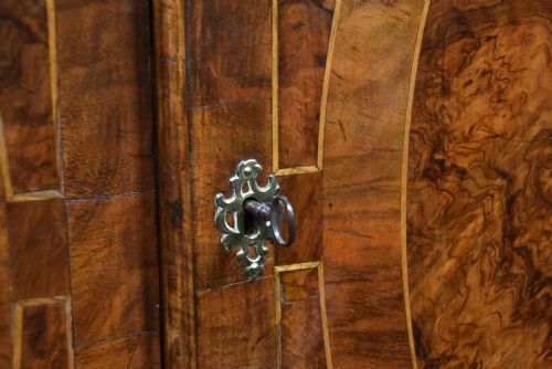 WILLIAM AND MARY WALNUT CABINET ON STAND - ADDITIONAL PHOTO 5
