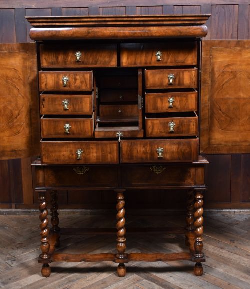 WILLIAM AND MARY WALNUT CABINET ON STAND - ADDITIONAL PHOTO 10