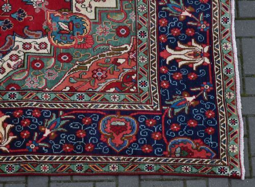 HAND MADE WOOLLEN IRANIAN RUG - ADDITIONAL PHOTO 3