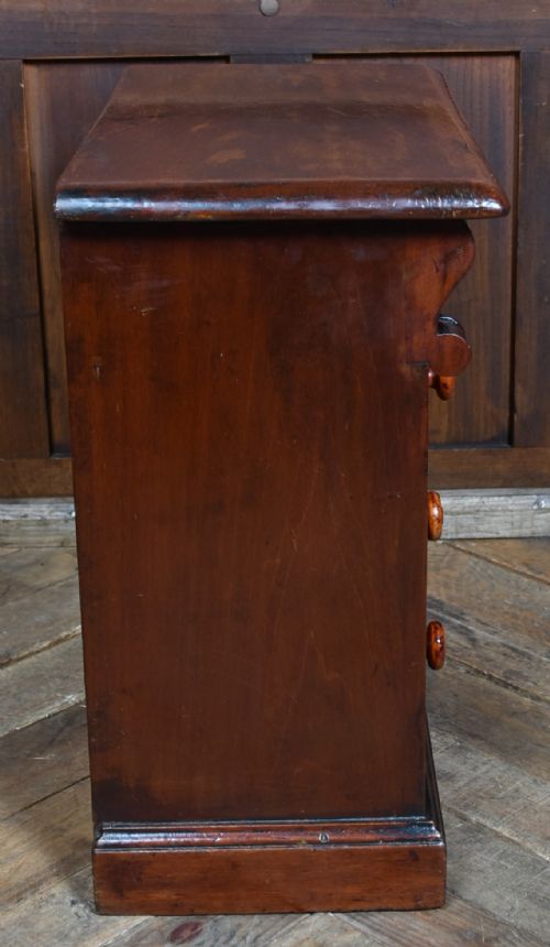 MINIATURE MAHOGANY CHEST OF DRAWERS - ADDITIONAL PHOTO 6