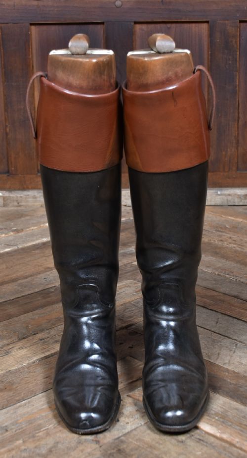 PAIR OF EDWARDIAN RIDING BOOTS WITH BOOT TREES - ADDITIONAL PHOTO 3