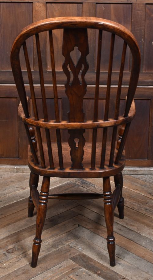 EDWARDIAN OAK AND ELM WINDSOR ARMCHAIR - ADDITIONAL PHOTO 6
