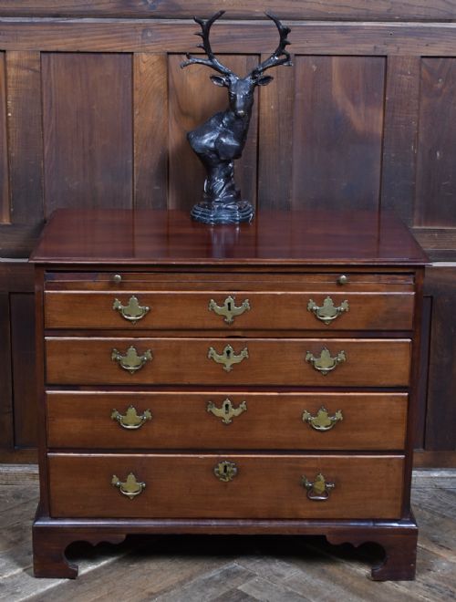 GEORGIAN MAHOGANY BACHELOR'S CHEST - ADDITIONAL PHOTO 5