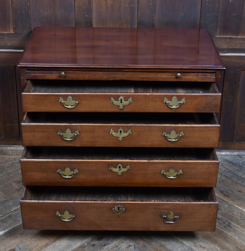 GEORGIAN MAHOGANY BACHELOR'S CHEST - ADDITIONAL PHOTO 8