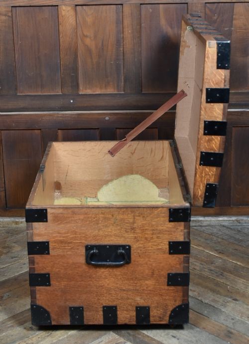 19TH CENTURY OAK SILVER CHEST - ADDITIONAL PHOTO 12