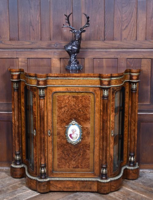 victorian walnut credenza - CATEGORY: ANTIQUE SIDEBOARDS - DATED VICTORIAN