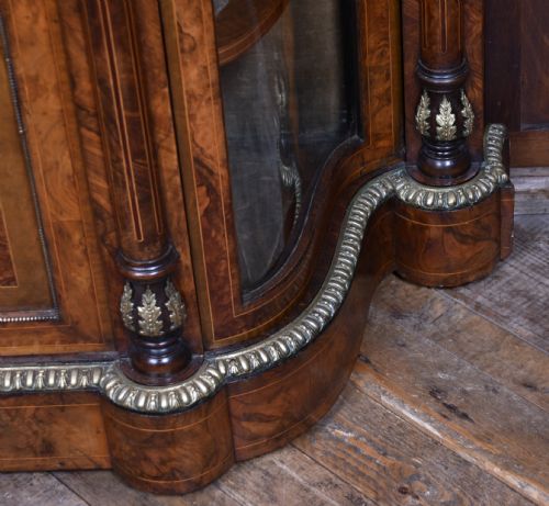 VICTORIAN WALNUT CREDENZA - ADDITIONAL PHOTO 6