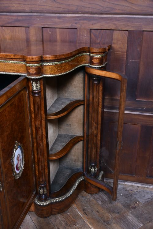 VICTORIAN WALNUT CREDENZA - ADDITIONAL PHOTO 8