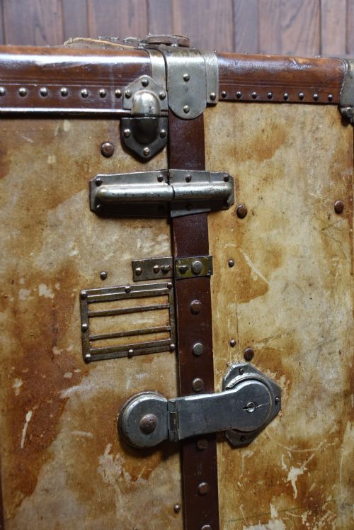 STEAMER WARDROBE TRUNK - ADDITIONAL PHOTO 1