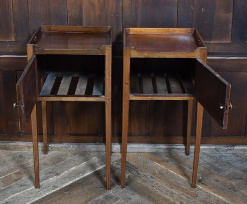 PAIR OF GEORGIAN MAHOGANY BEDSIDE POT CUPBOARDS - ADDITIONAL PHOTO 7