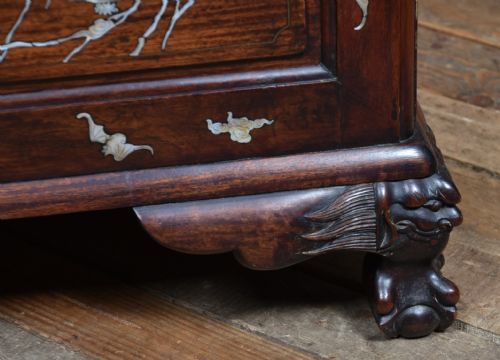 CHINESE HARDWOOD BLANKET BOX - ADDITIONAL PHOTO 9