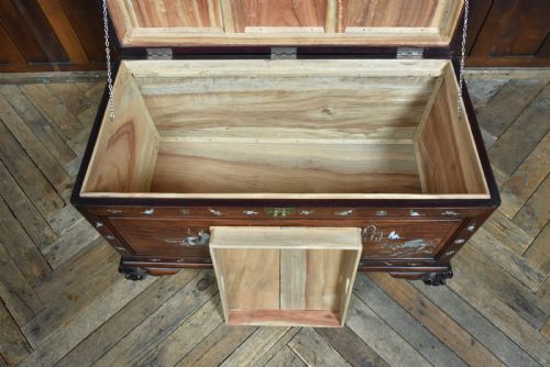 CHINESE HARDWOOD BLANKET BOX - ADDITIONAL PHOTO 14