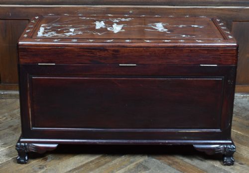 CHINESE HARDWOOD BLANKET BOX - ADDITIONAL PHOTO 16