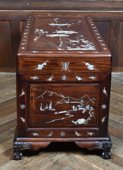 CHINESE HARDWOOD BLANKET BOX - ADDITIONAL PHOTO 17