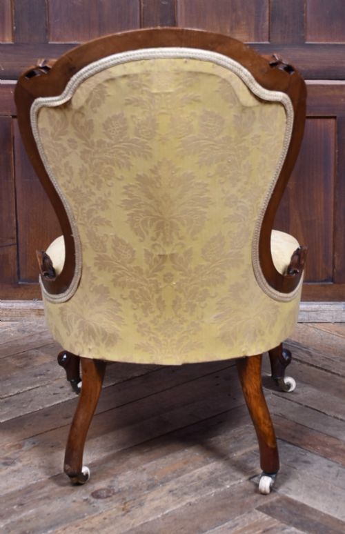 VICTORIAN WALNUT SPOON BACK NURSING CHAIR - ADDITIONAL PHOTO 3